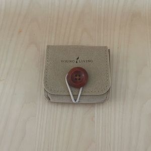 Felt Oil Pouch (free with purchase)